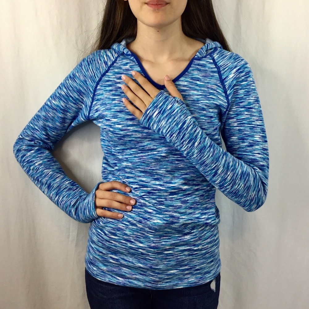 Ebb&Flow Med Top, Blue Long Sleeves Hoodie, Thumbs